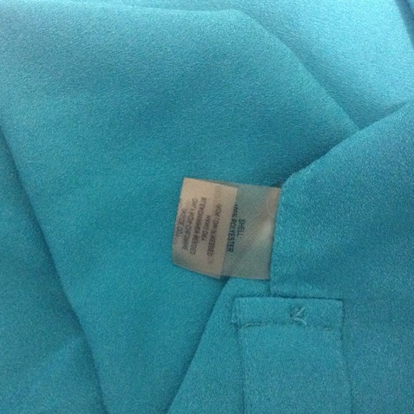 Calvin Klein Shirt - Picture 4 of 4